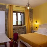 Villa La Foresteria Di San Leo Esclusiva Con Piscina In Basilicata Trivigno