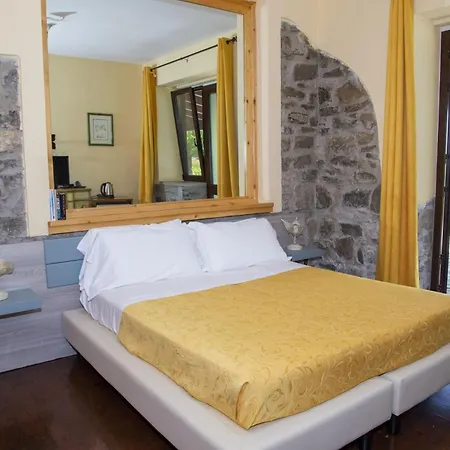 Basilicata Foresteria Di San Leo Esclusiva Con Piscina * Trivigno
